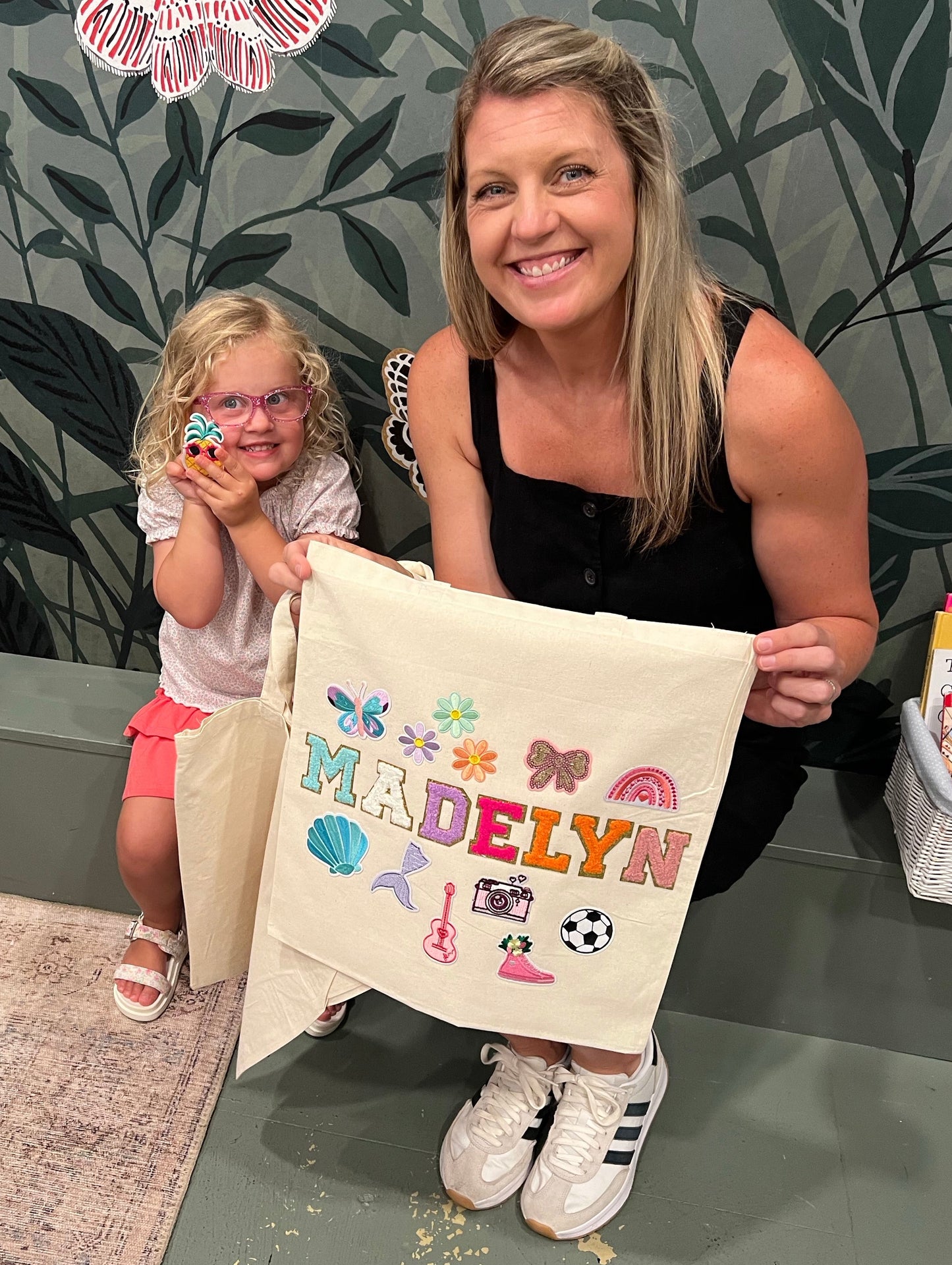 Cottontails Craft - Design Your Own Canvas (6/10)